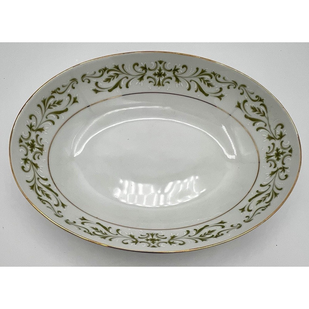Allegro Green Pattern Oval Serving Bowl 10.5" x 8" Porcelain Japan Vintage